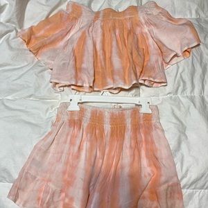 off shoulder shirt and shorts